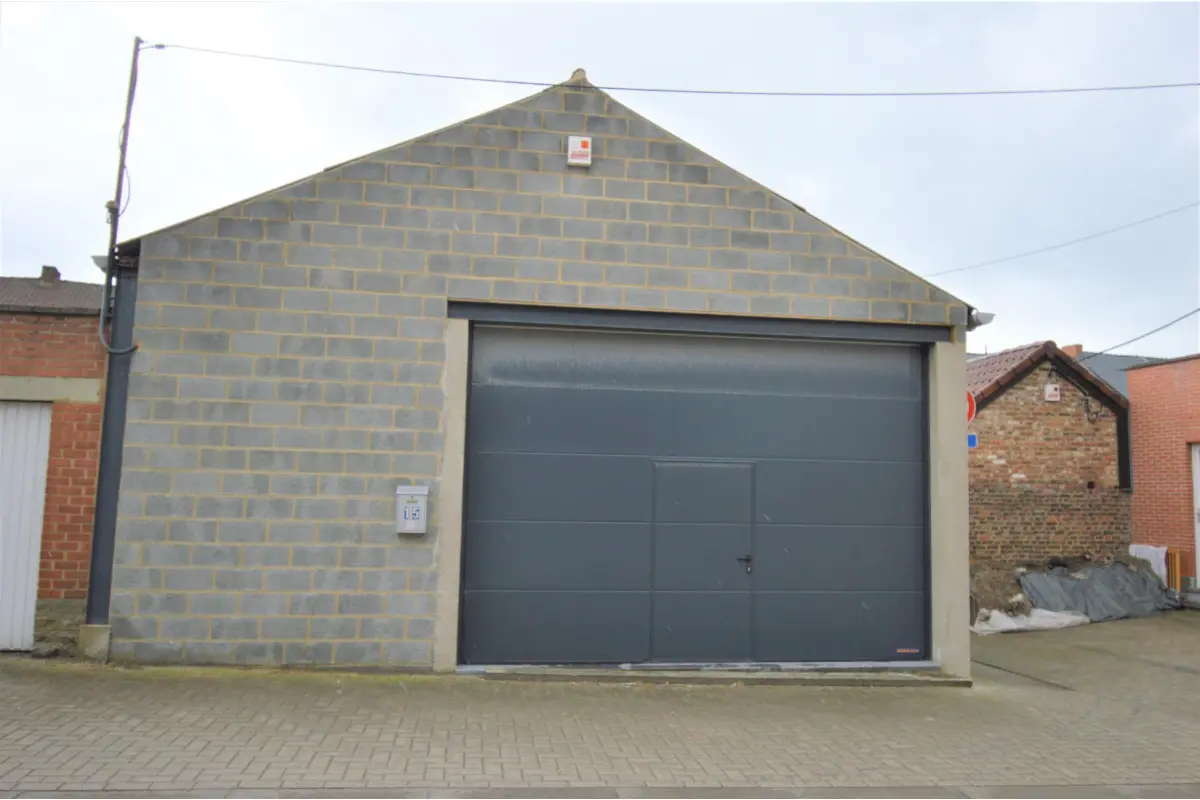 Commerce à  à Houdeng-Goegnies 7110 895.00€  chambres 160.00m² - annonce 782048