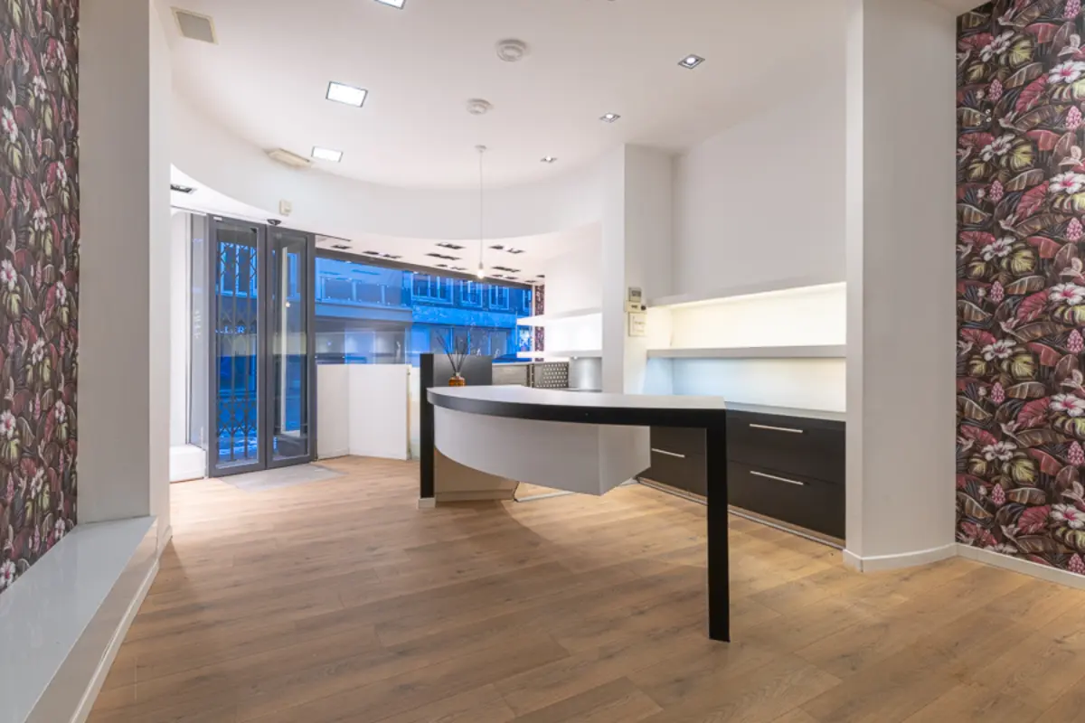 Commerce à louer à Tournai 7500 950.00€ 1 chambres 85.00m² - annonce 782368