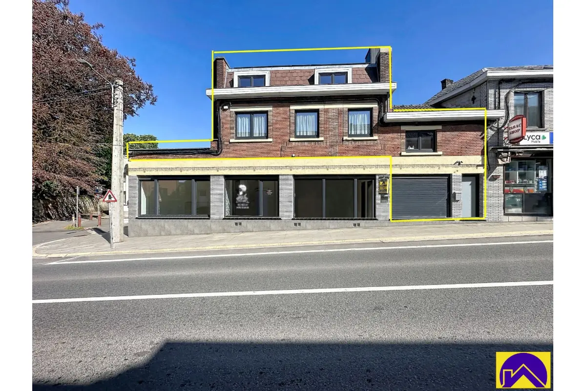 Triplex à  à Trazegnies 6183 900.00€ 3 chambres m² - annonce 782779