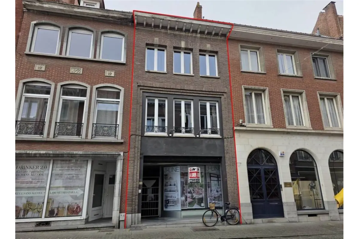 Commerce à  à Tournai 7500 1200.00€  chambres 70.00m² - annonce 782177