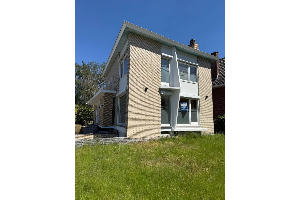 Maison à vendre à Péruwelz 7600 299000.00€ 4 chambres m² - annonce 782767