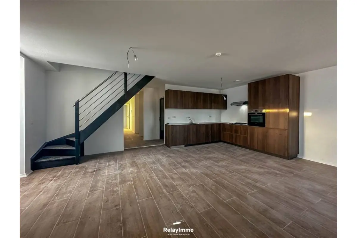 Appartement à  à Tournai 7500 900.00€ 2 chambres 150.00m² - annonce 782956