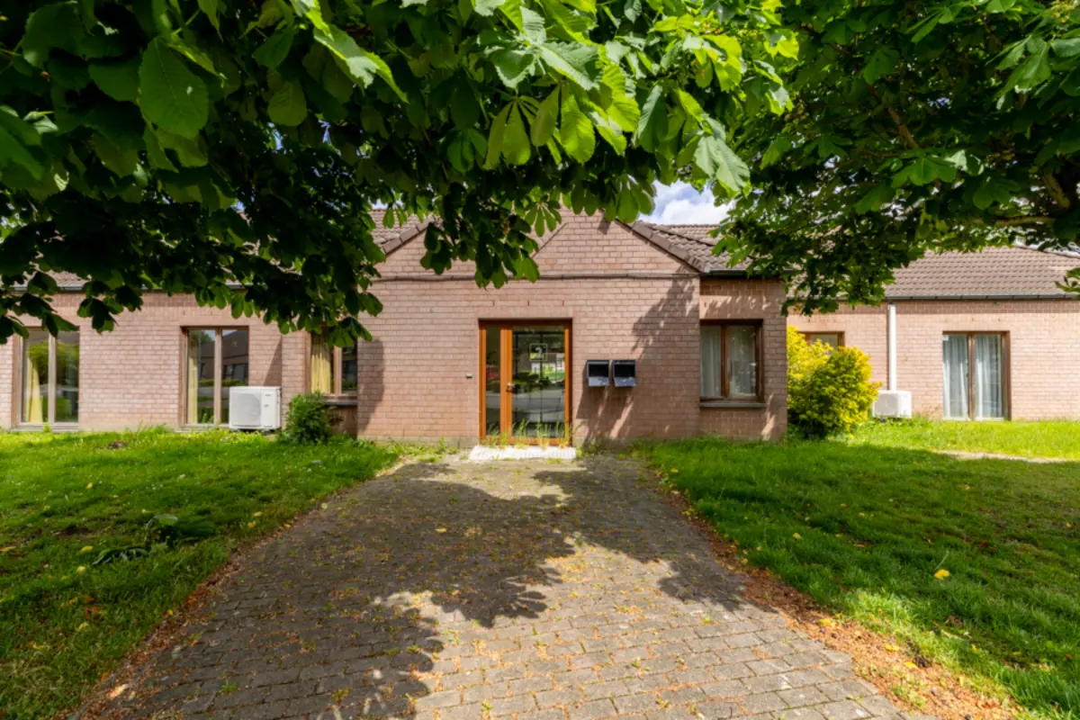 Commerce à vendre à Mouscron 7700 250000.00€  chambres 356.00m² - annonce 782365