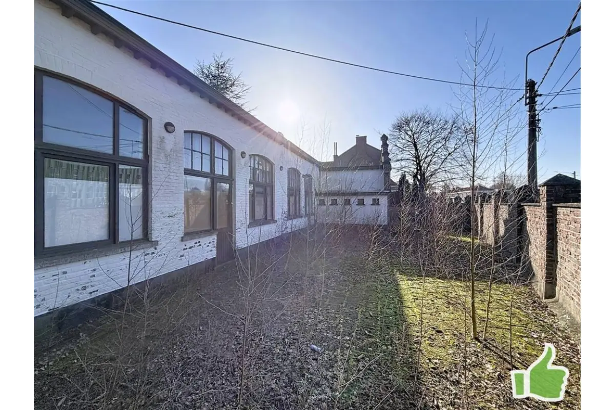 Commerce à vendre à Estaimpuis 7730 199000.00€  chambres 300.00m² - annonce 783261