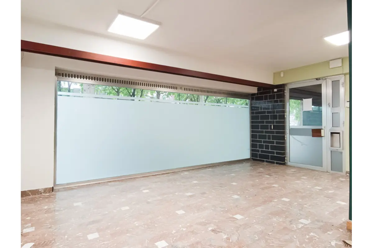 Commerce à louer à Tournai 7500 760.00€  chambres 45.00m² - annonce 782290