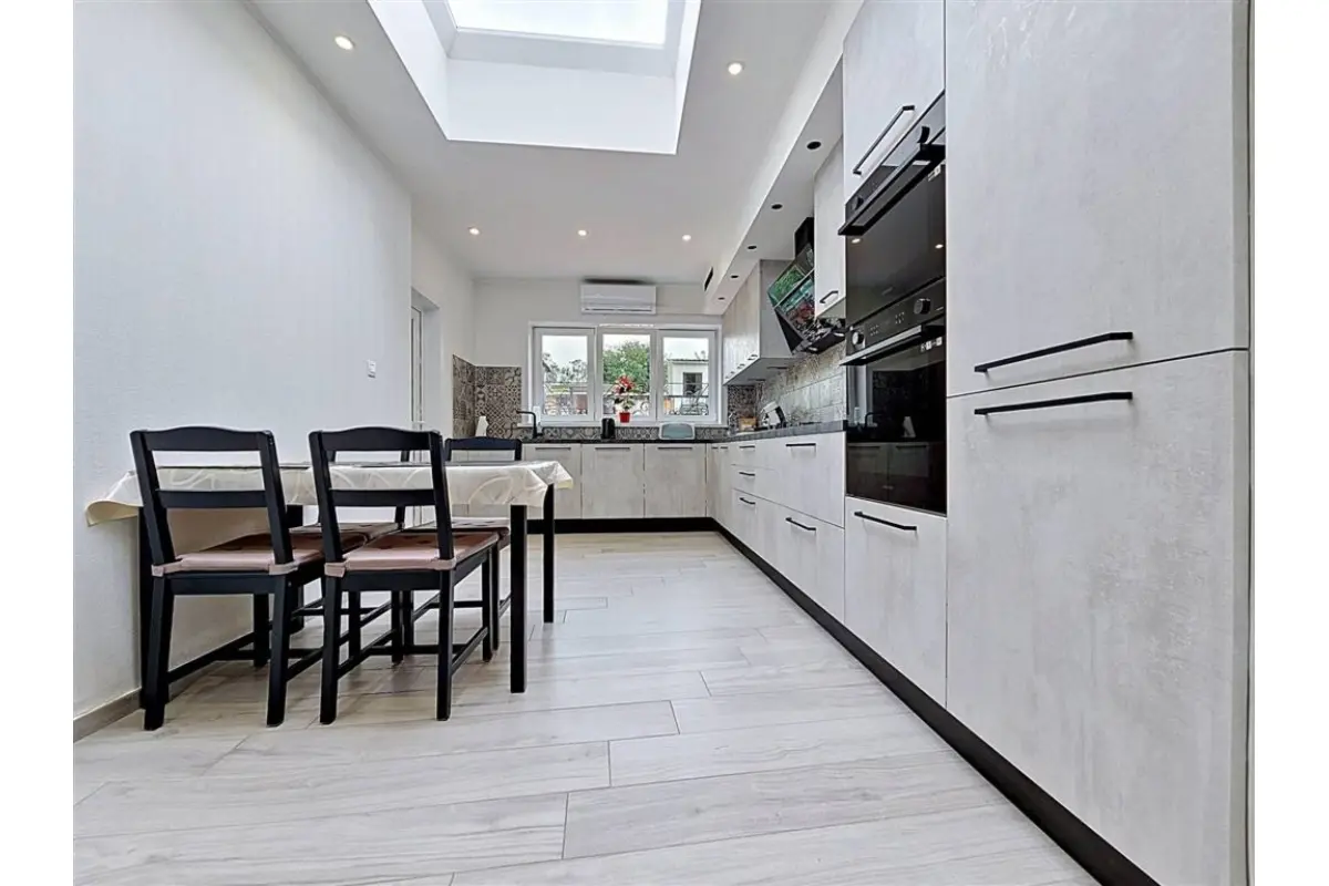 Maison à vendre à Noirchain 7080 195000.00€ 3 chambres 208.00m² - annonce 783642