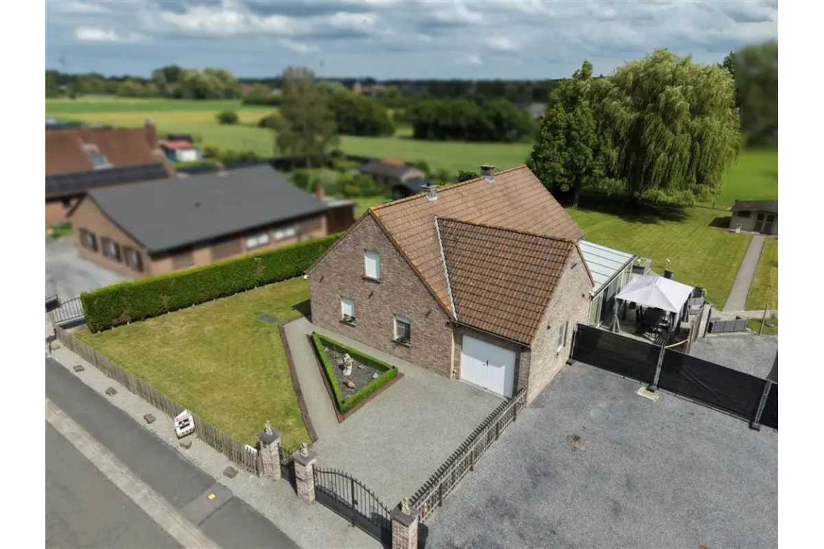 Maison à vendre à Péruwelz 7600 395000.00€ 4 chambres 250.00m² - annonce 783892
