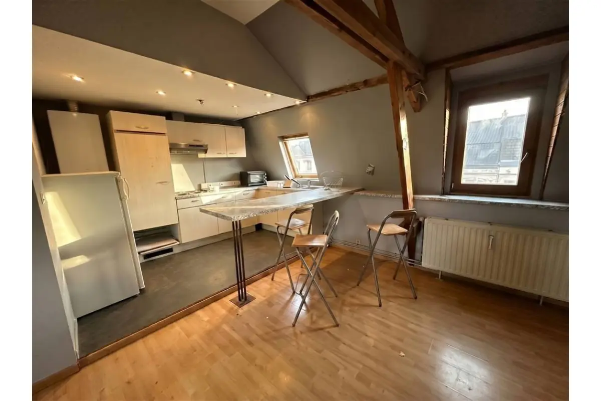 Immeuble de rapport - Immeuble à appartement à vendre à Péruwelz 7600 200000.00€ 4 chambres m² - annonce 783889