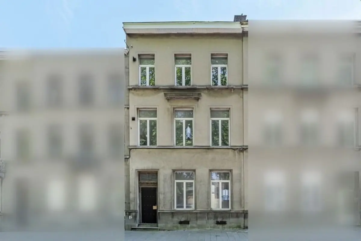 Immeuble de rapport - Immeuble à appartement à vendre à Tournai 7500 332500.00€ 5 chambres 322.00m² - annonce 785201