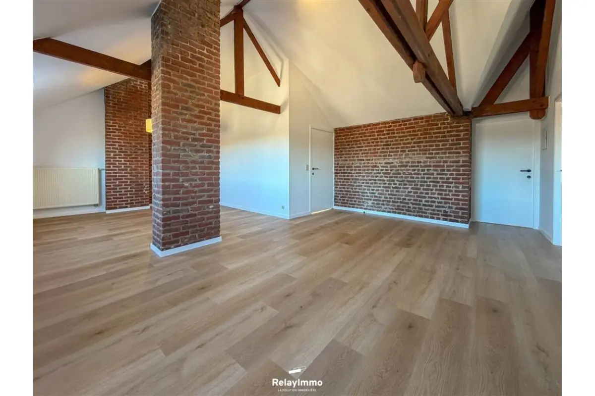 Appartement à louer à Tournai 7500 725.00€ 1 chambres 70.00m² - annonce 784832