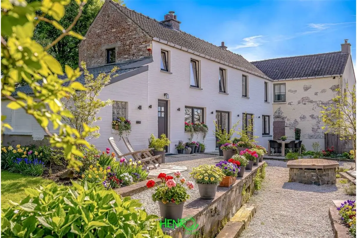 Maison à vendre à Mont-Saint-Aubert 7542 379000.00€ 3 chambres 154.00m² - annonce 786458