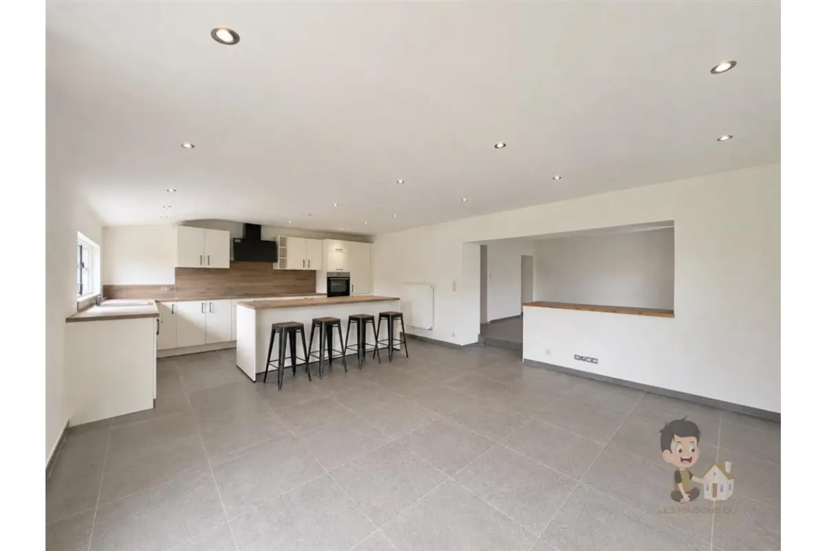 Maison à vendre à Thuin 6530 229900.00€ 3 chambres 159.00m² - annonce 786235
