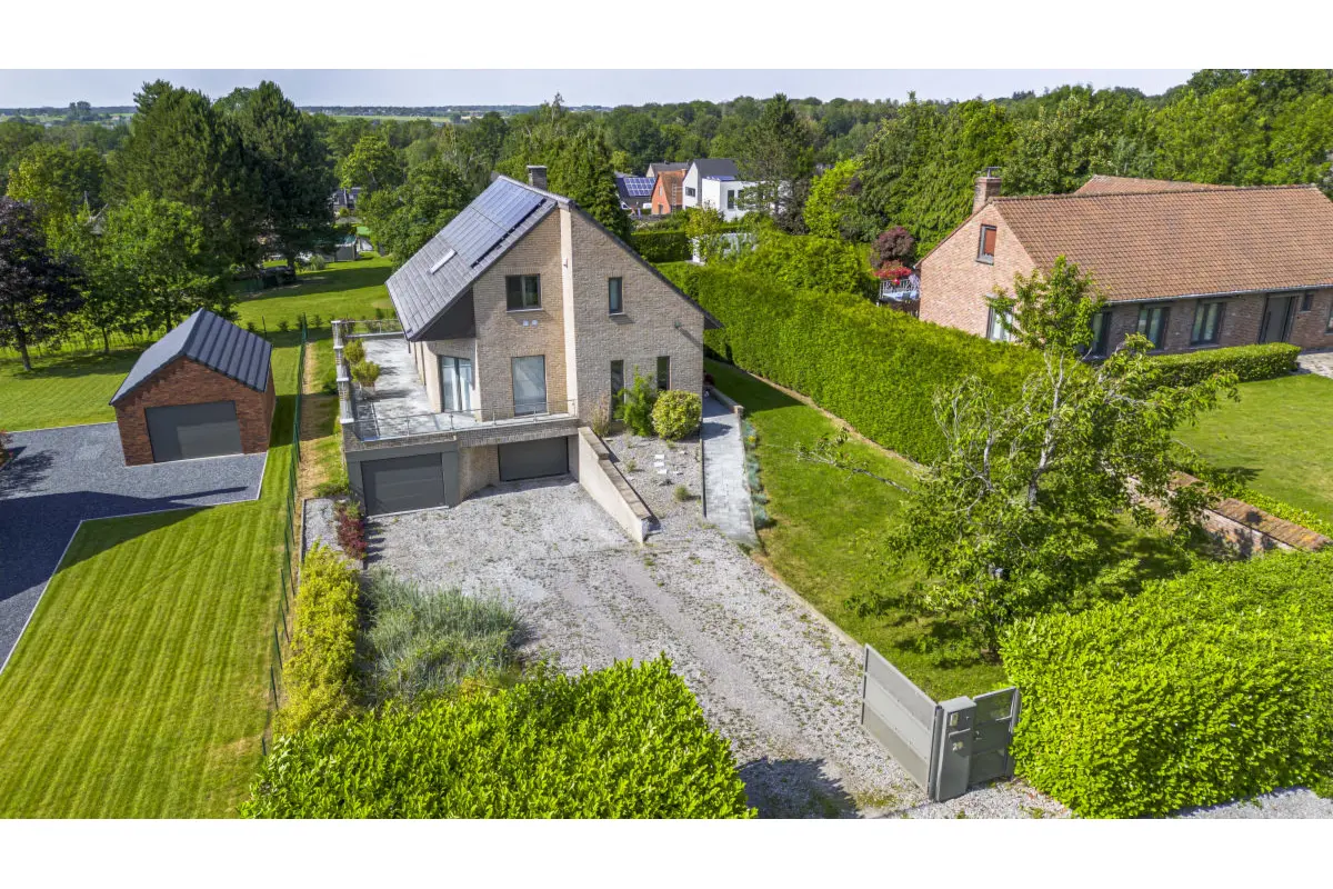 Maison à vendre à Nalinnes 6120 448000.00€ 4 chambres 190.00m² - annonce 786058