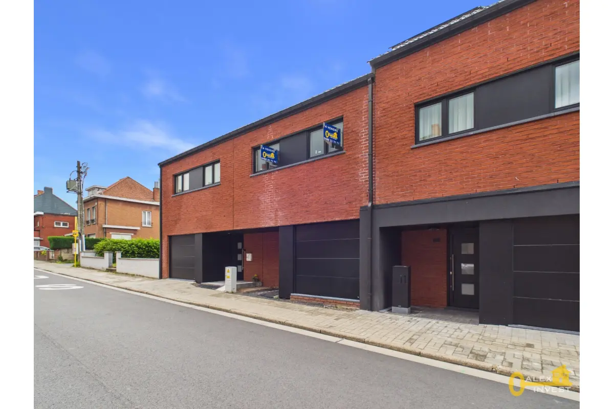 Maison à vendre à Haine-Saint-Pierre 7100 169000.00€ 3 chambres 173.00m² - annonce 785587