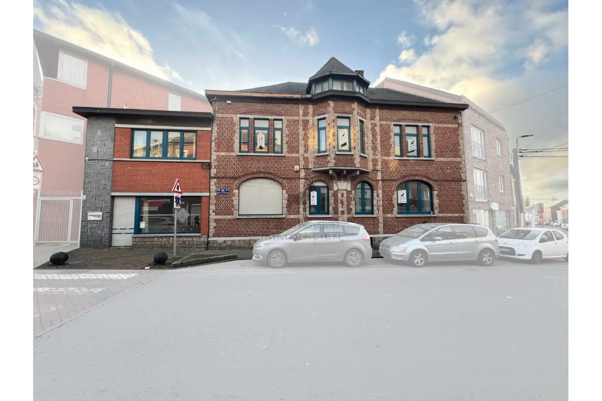 Maison à vendre à Jumet 6040 189999.00€ 5 chambres 177.00m² - annonce 785696