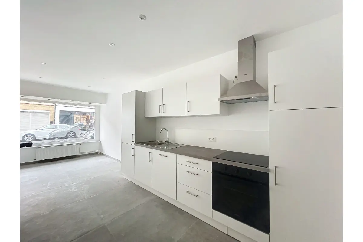 Commerce à louer à Mouscron 7700 550.00€  chambres 40.00m² - annonce 785818