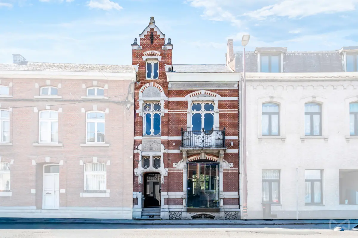 Immeuble mixte à  à Couvin 5660 147000.00€ 2 chambres 206.00m² - annonce 785999