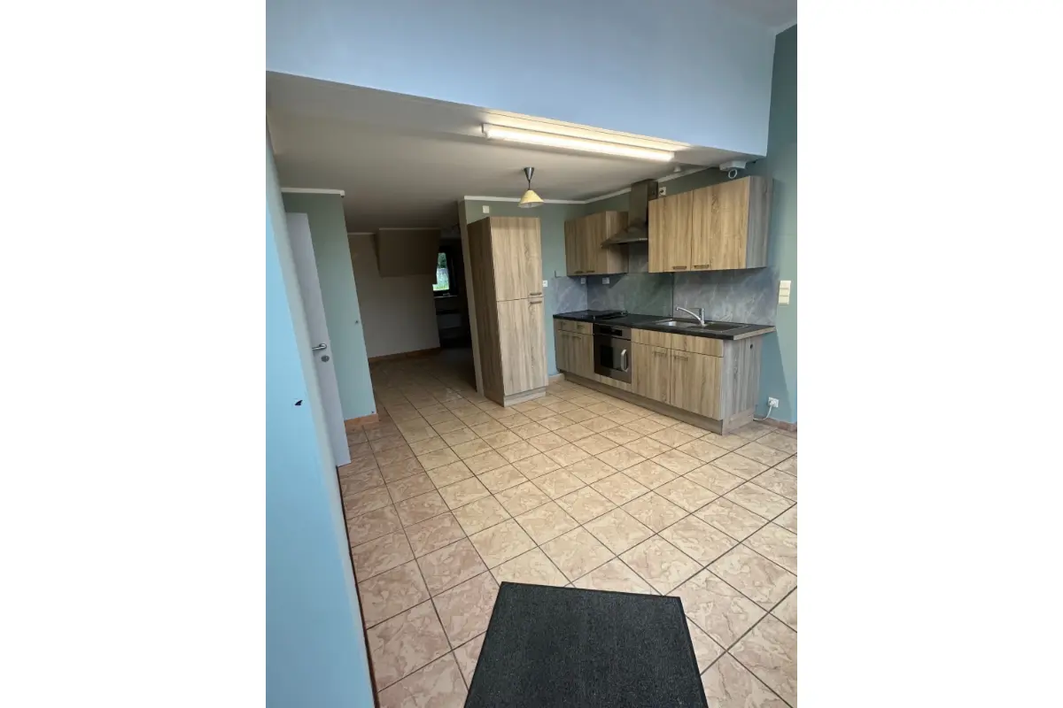 Appartement à louer à Sirault 7332 700.00€ 1 chambres 50.00m² - annonce 786771