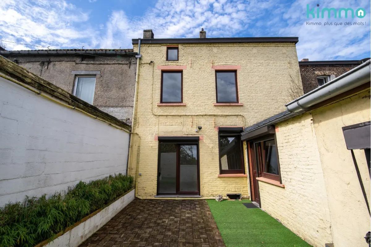 Maison à vendre à Marchienne-au-Pont 6030 119000.00€ 2 chambres 87.60m² - annonce 786759