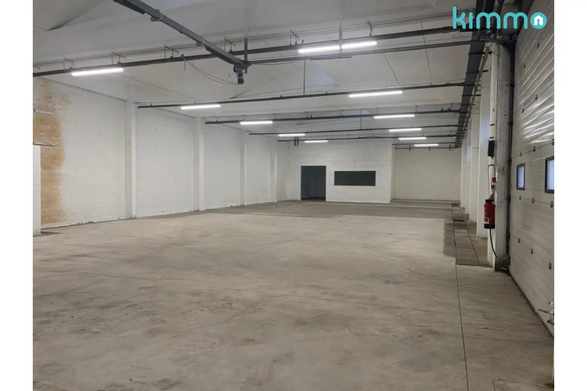 Commerce à louer à Fleurus 6220 2990.00€  chambres 800.00m² - annonce 786744