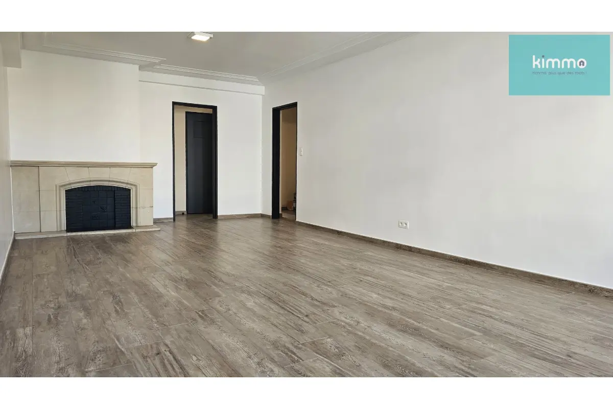 Appartement à louer à Charleroi 6000 900.00€ 2 chambres 90.00m² - annonce 786755