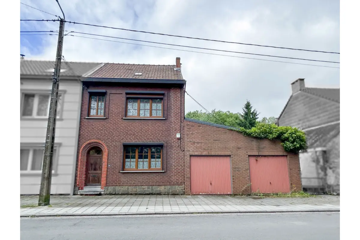 Maison à vendre à Jumet 6040 145000.00€ 4 chambres 175.00m² - annonce 786774