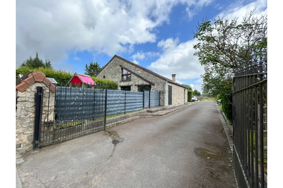 Maison à vendre à Trazegnies 6183 259000.00€ 3 chambres 147.00m² - annonce 786770