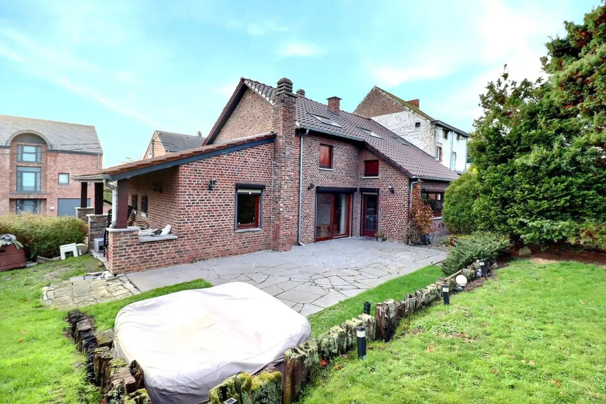 Maison à vendre à Ham-sur-Heure-Nalinnes 6120 357000.00€ 4 chambres 190.00m² - annonce 786991
