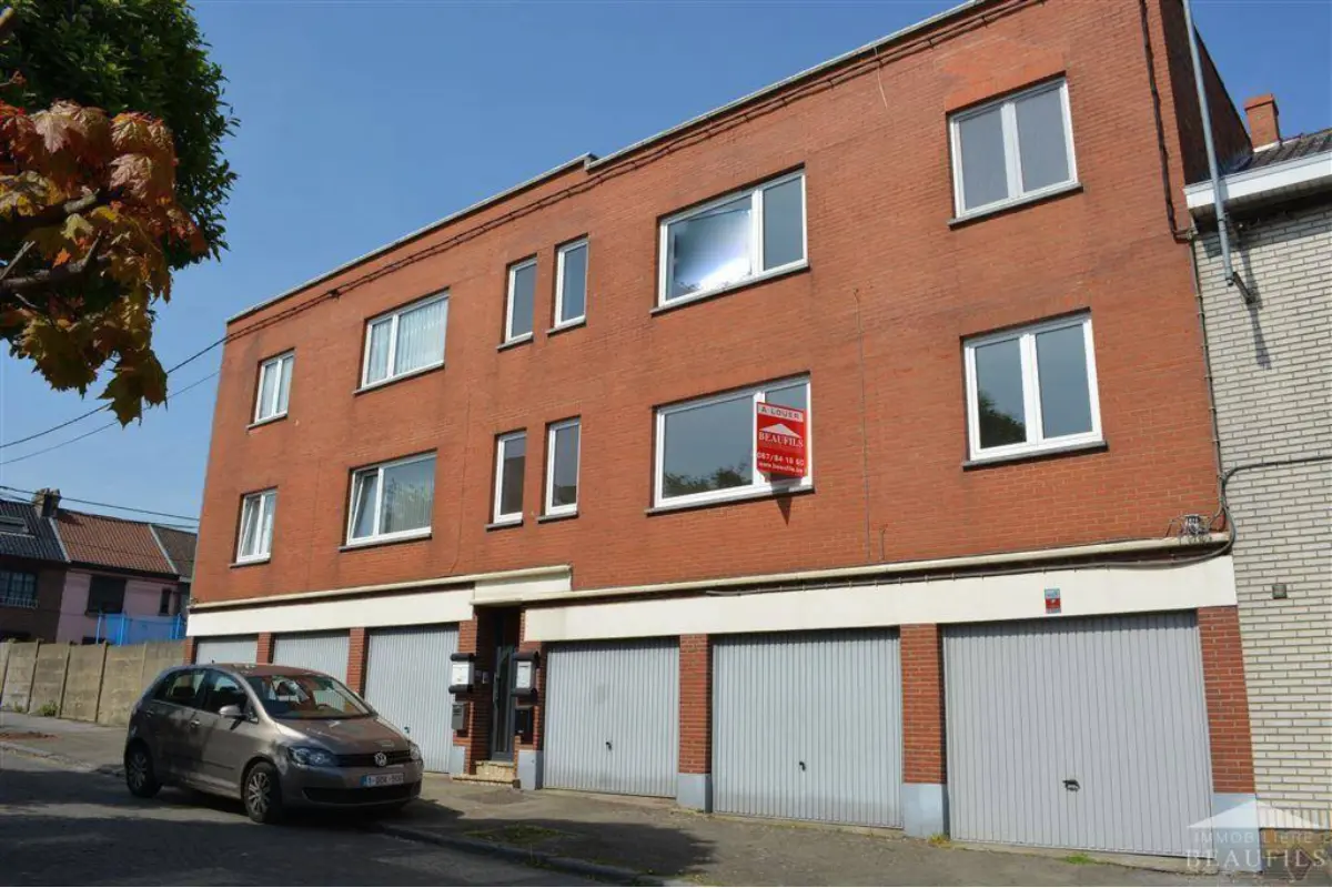 Appartement à louer à Monceau-sur-Sambre 6031 725.00€ 2 chambres 75.00m² - annonce 787042