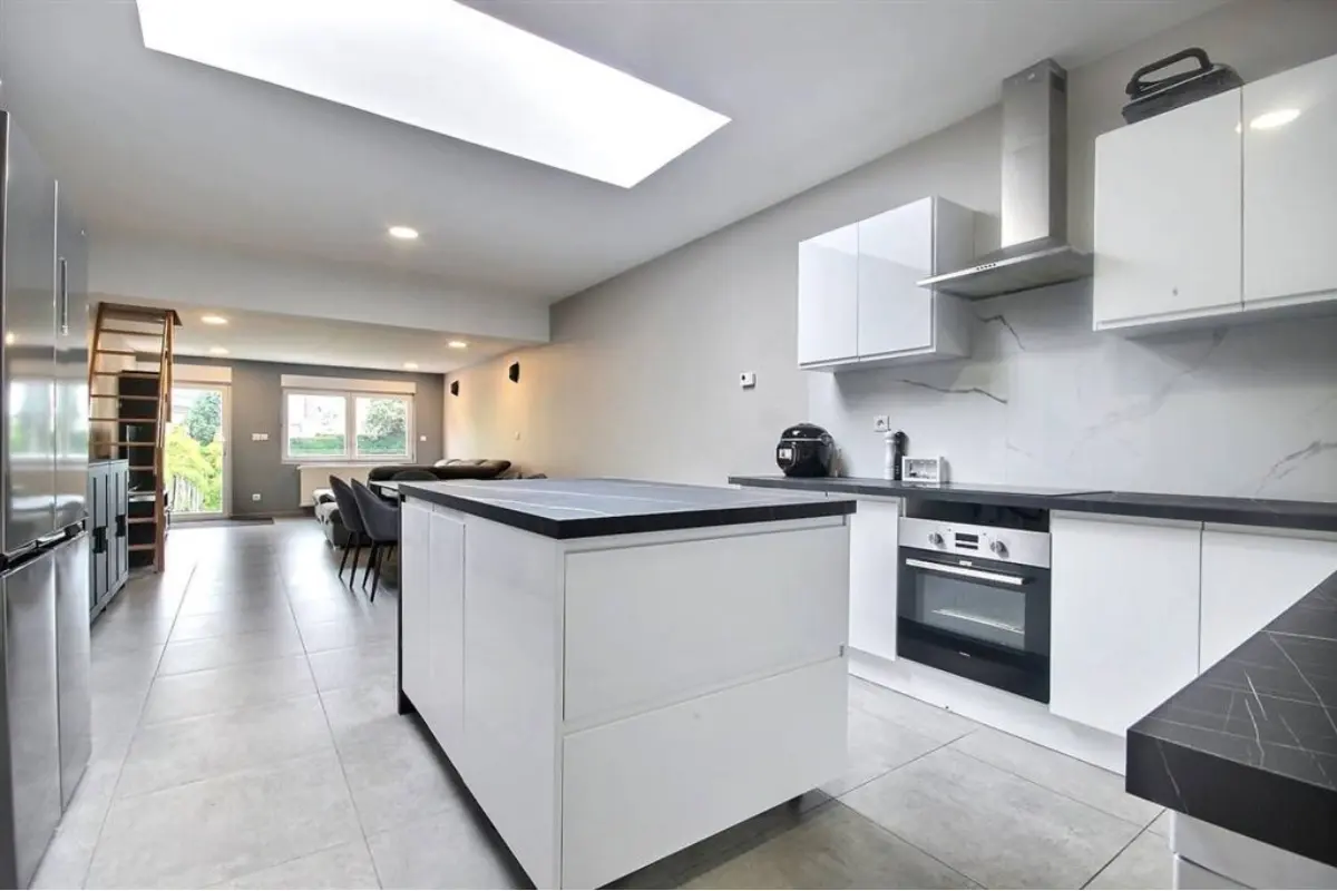 Maison à vendre à Mouscron 7700 235000.00€ 4 chambres 162.00m² - annonce 787579