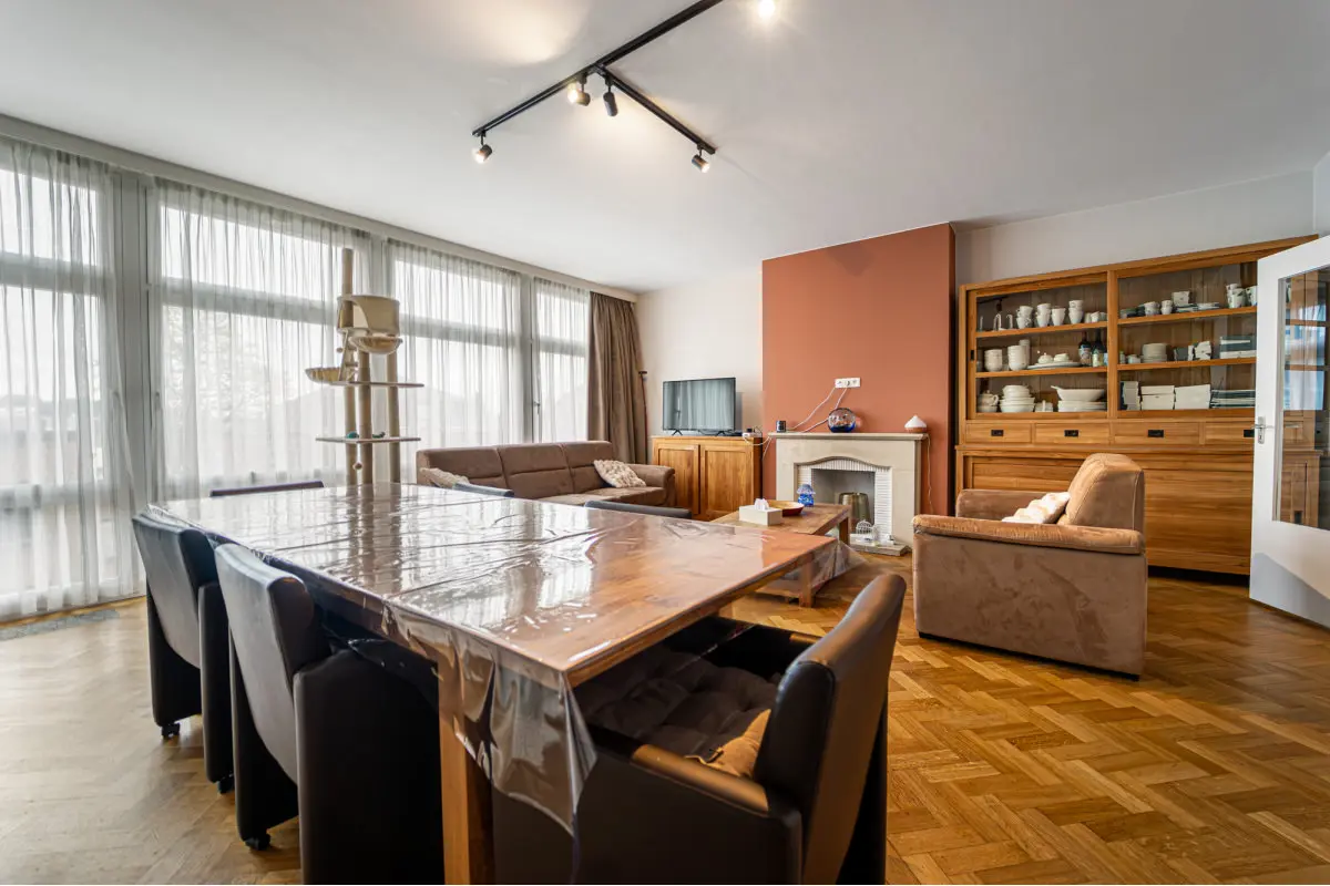 Immeuble de rapport - Immeuble à appartement à  à Charleroi 6000 198000.00€ 3 chambres 120.00m² - annonce 788219