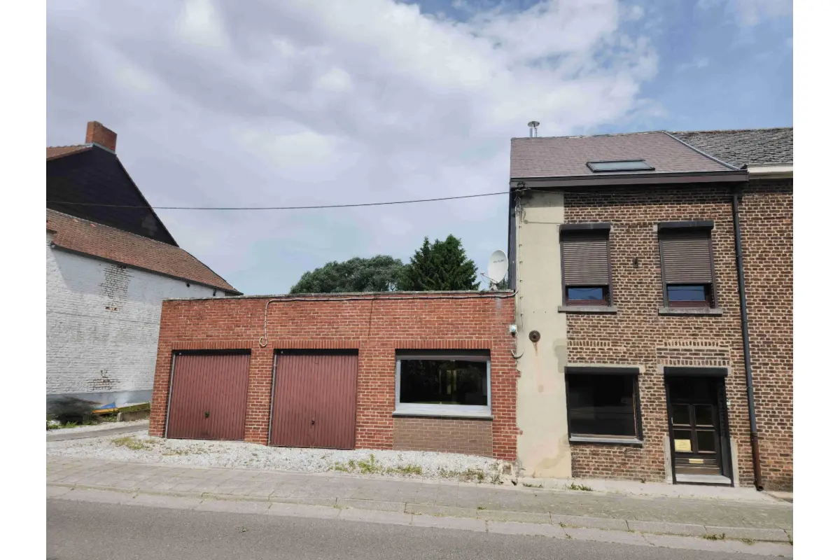 Maison à vendre à Forchies-la-Marche 6141 175000.00€ 5 chambres m² - annonce 788585