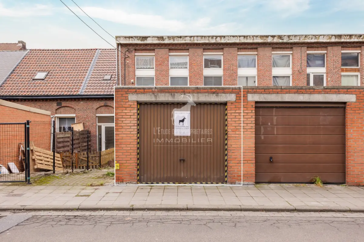 Commerce à vendre à Charleroi 6000 9999.00€  chambres 18.00m² - annonce 788519