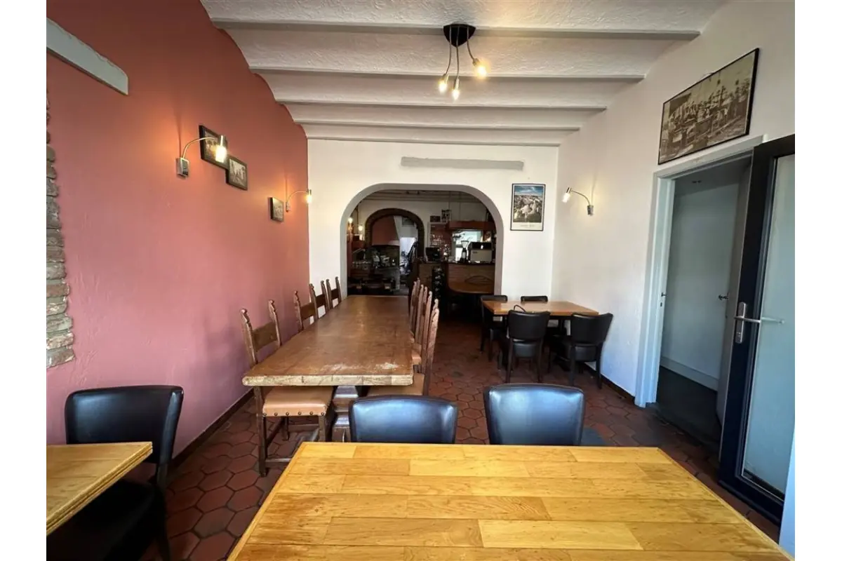 Commerce à vendre à Lodelinsart 6042 200000.00€ 3 chambres 137.41m² - annonce 789519