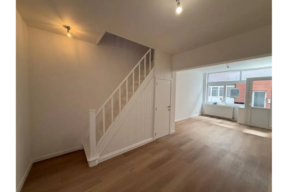 Maison à vendre à Morlanwelz-Mariemont 7140 175000.00€ 3 chambres 120.00m² - annonce 789514