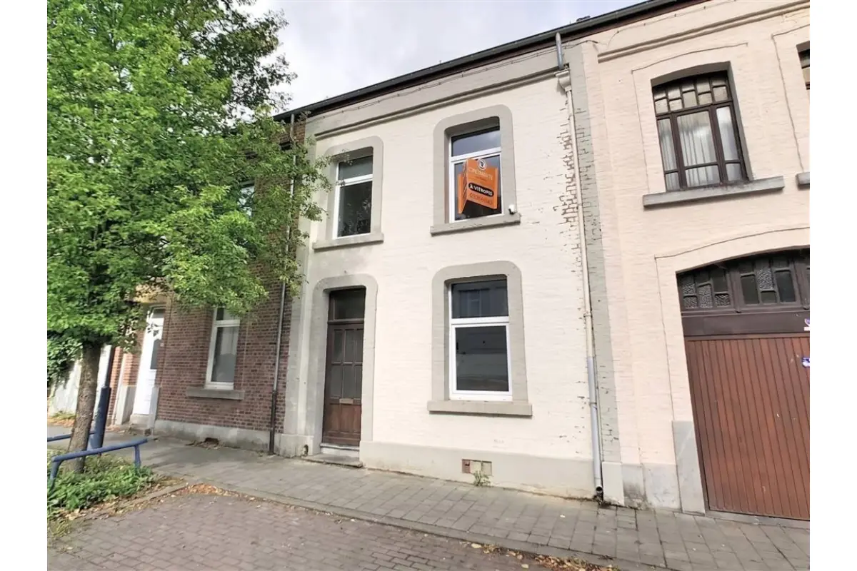 Maison à vendre à Momignies 6590 120000.00€ 3 chambres 137.00m² - annonce 789901