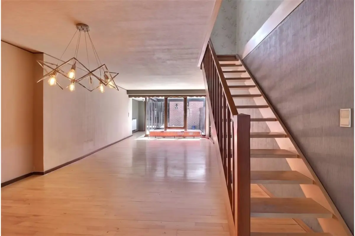 Maison à vendre à Chimay 6460 280000.00€ 5 chambres m² - annonce 789400