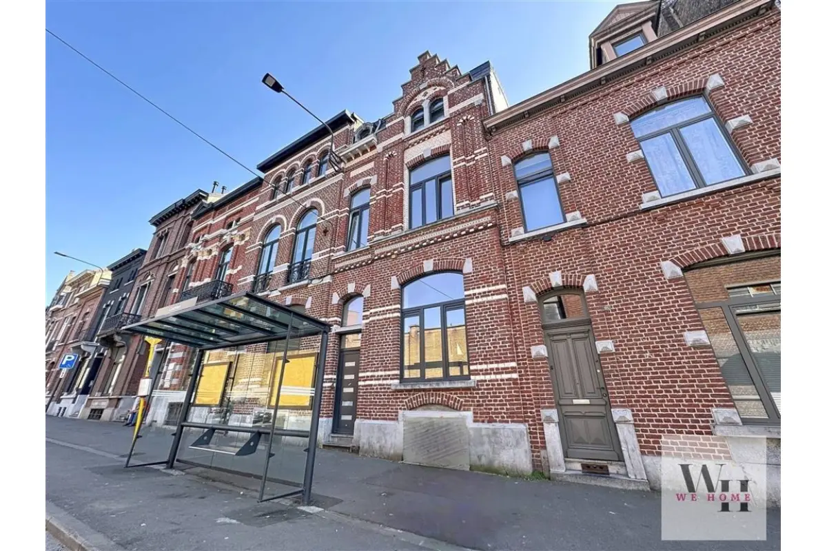 Maison à vendre à Charleroi 6000 395000.00€ 5 chambres 210.00m² - annonce 789750