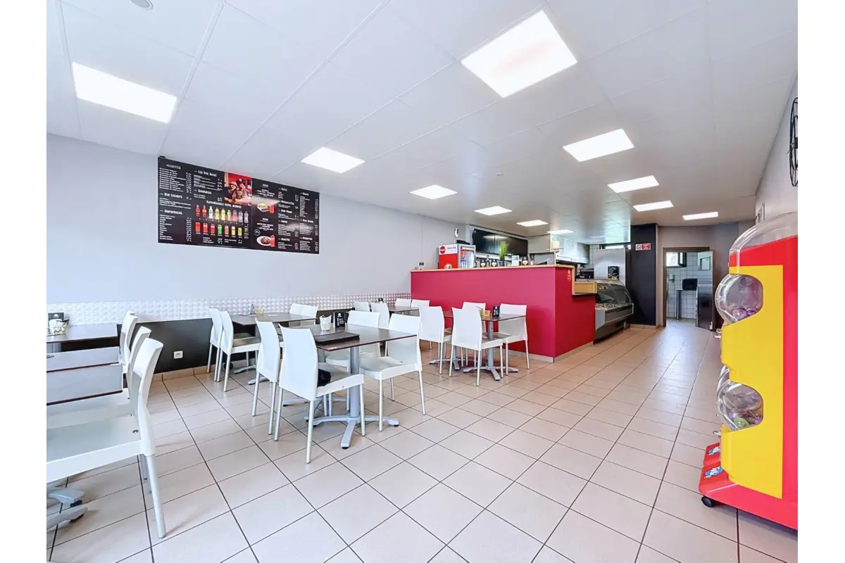 Commerce à  à Mouscron 7700 69000.00€  chambres 180.00m² - annonce 789557