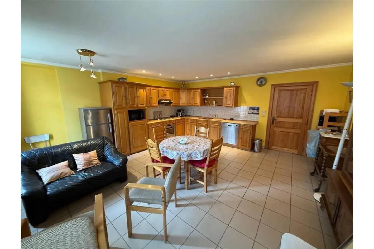 Maison à vendre à Gilly 6060 210000.00€ 4 chambres 233.00m² - annonce 789512