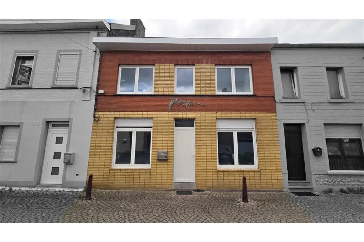 Maison à vendre à Quaregnon 7390 119000.00€ 3 chambres 159.00m² - annonce 789751