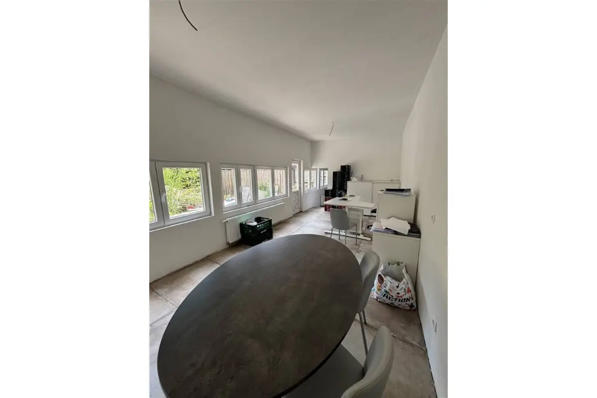 Maison à vendre à Gilly 6060 85000.00€ 1 chambres 72.28m² - annonce 789518