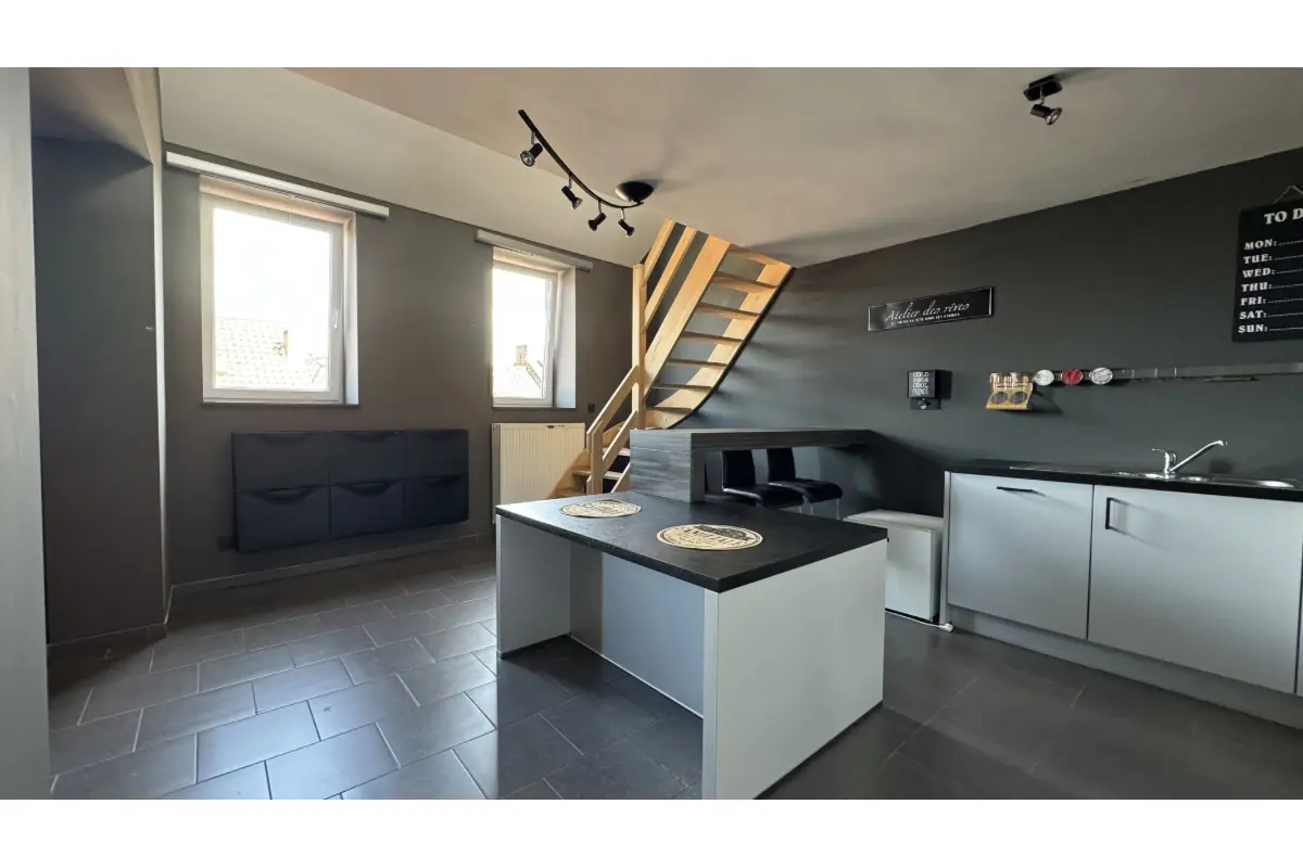 Appartement à louer à Quaregnon 7390 800.00€ 2 chambres 85.00m² - annonce 789633