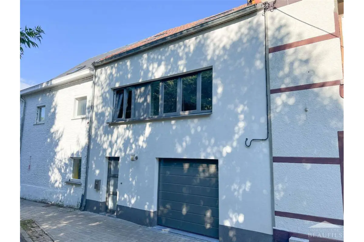 Maison à louer à Buzet 6230 1200.00€ 2 chambres 130.00m² - annonce 789757