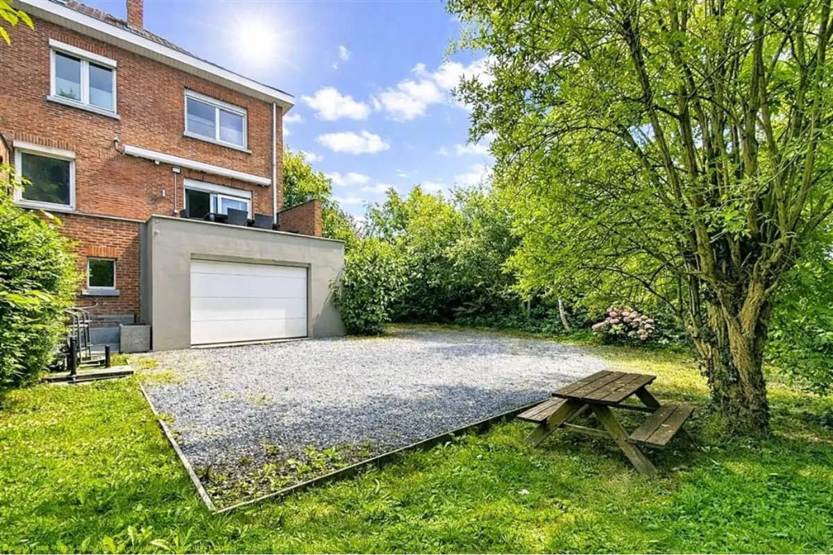 Maison à vendre à Mouscron 7700 255000.00€ 3 chambres 193.00m² - annonce 789762
