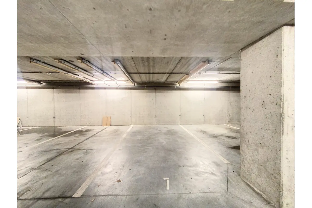 Parking à louer à Tournai 7500 85.00€  chambres m² - annonce 790630