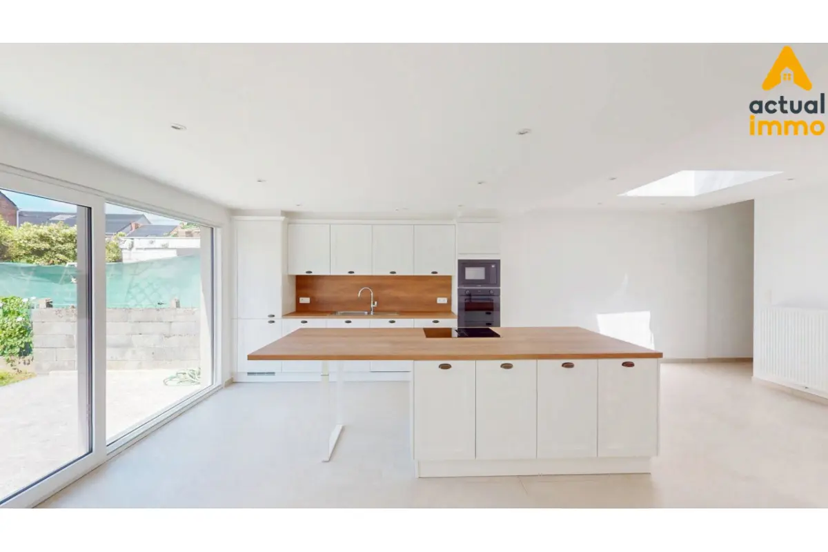 Maison à  à La Louvière 7100 380000.00€ 4 chambres 253.00m² - annonce 790037