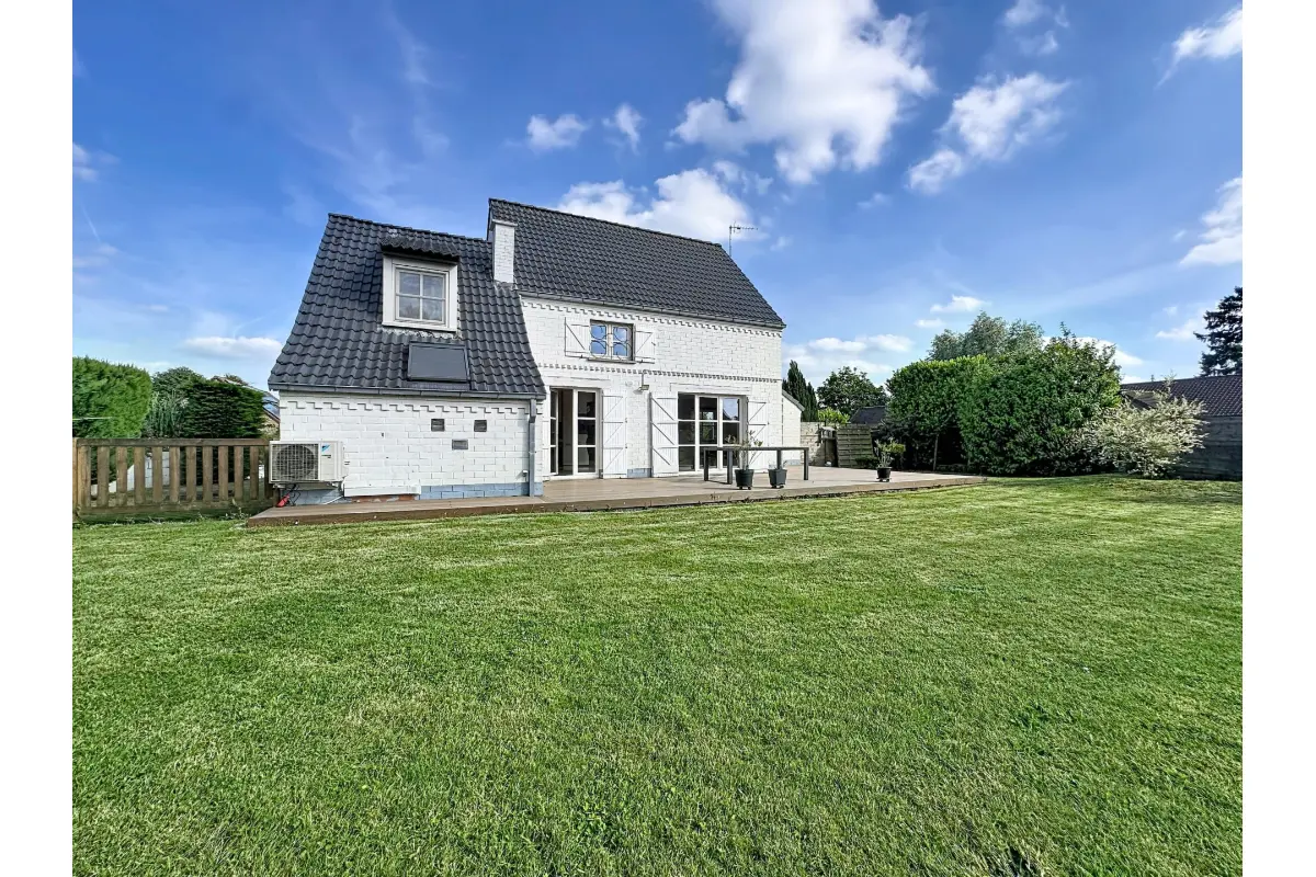 Maison à vendre à Herseaux 7712 375000.00€ 4 chambres 143.00m² - annonce 790619