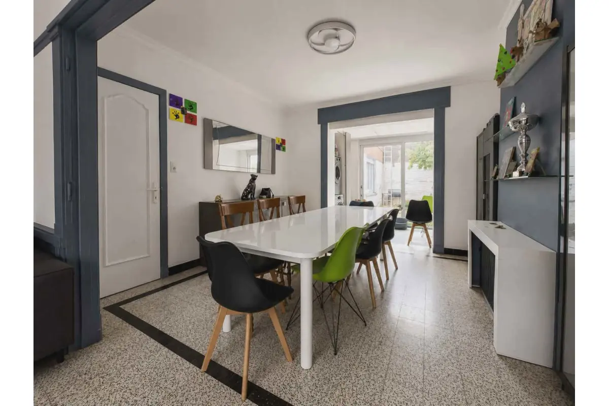 Maison à vendre à Mouscron 7700 220000.00€ 5 chambres 135.00m² - annonce 790083