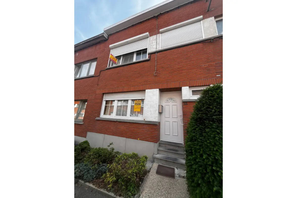 Maison à vendre à Houdeng-Aimeries 7110 140000.00€ 3 chambres m² - annonce 791530